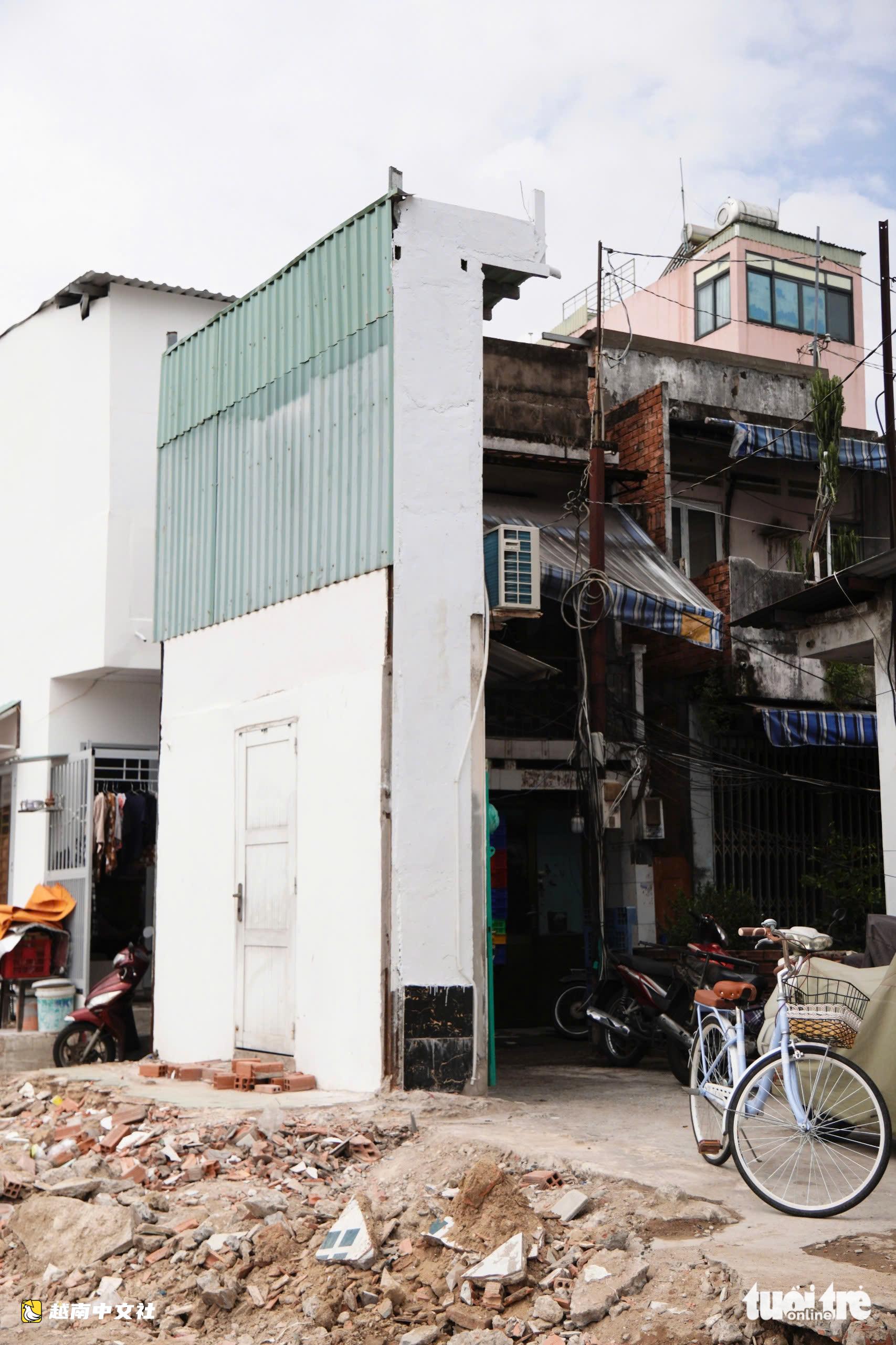 越南胡志明市川心湧旁“超薄”房屋:徵收後剩餘土地能否建房?