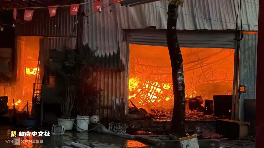 河內啤酒館火災蔓延至臨時工棚