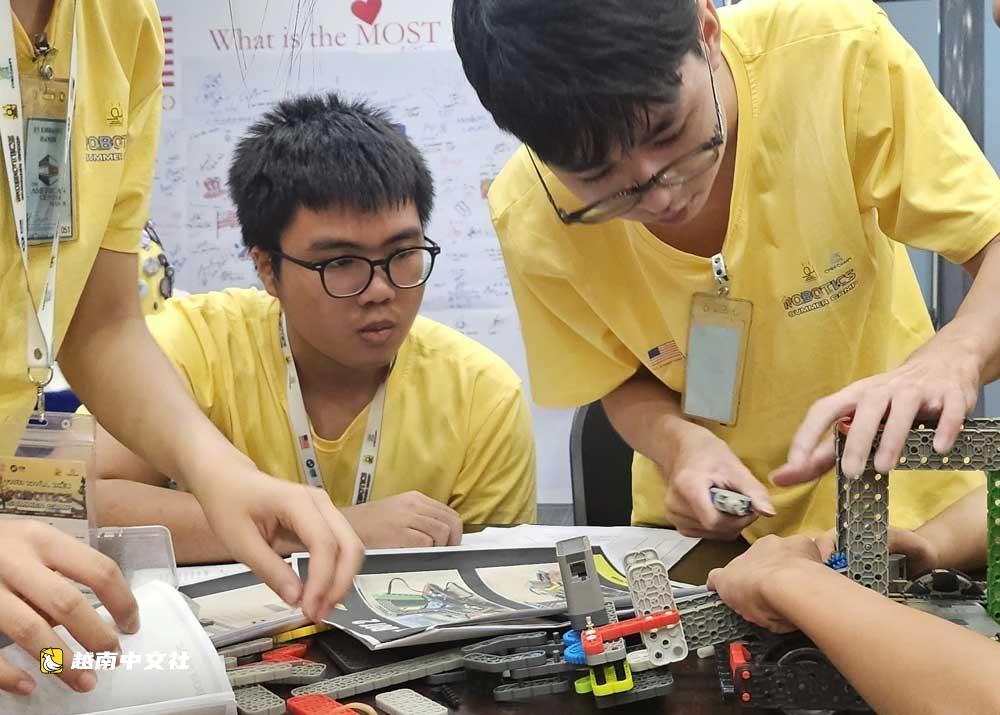 越南STEM教育在人工智能時代不斷演變