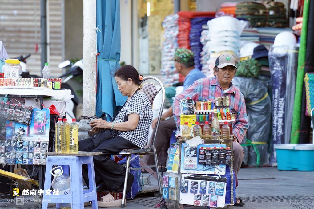 為什麼越南峴港難以恢復人行道秩序?