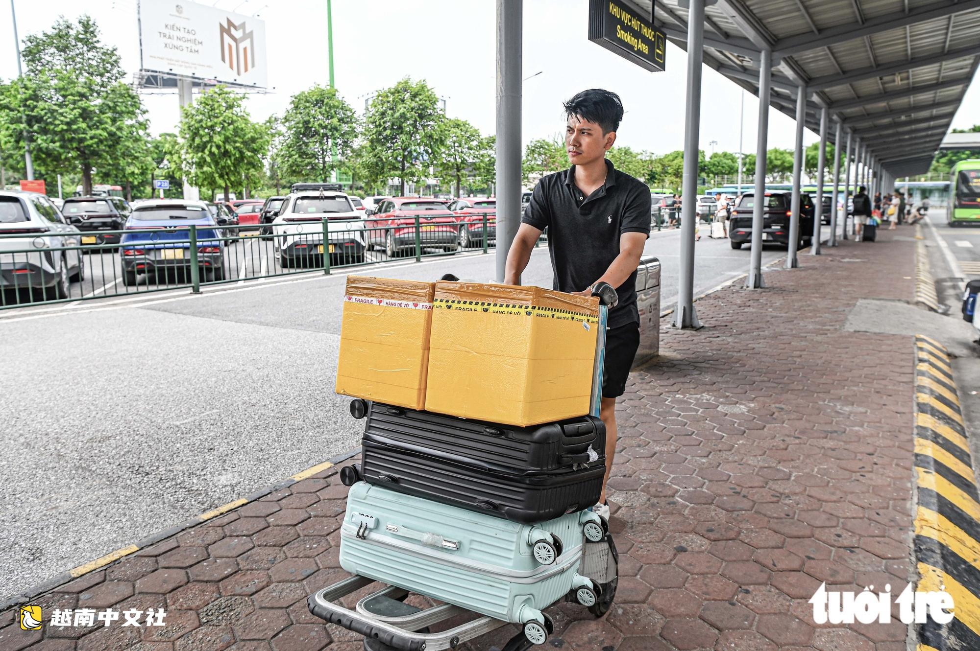 越南內排機場調整接客送客方案:道路通暢,網約車卻擔心...丟客