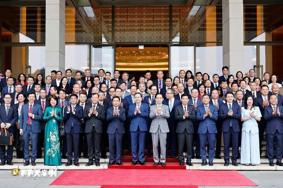 越南國會主席建議外交部門率先吸引新一代資本流