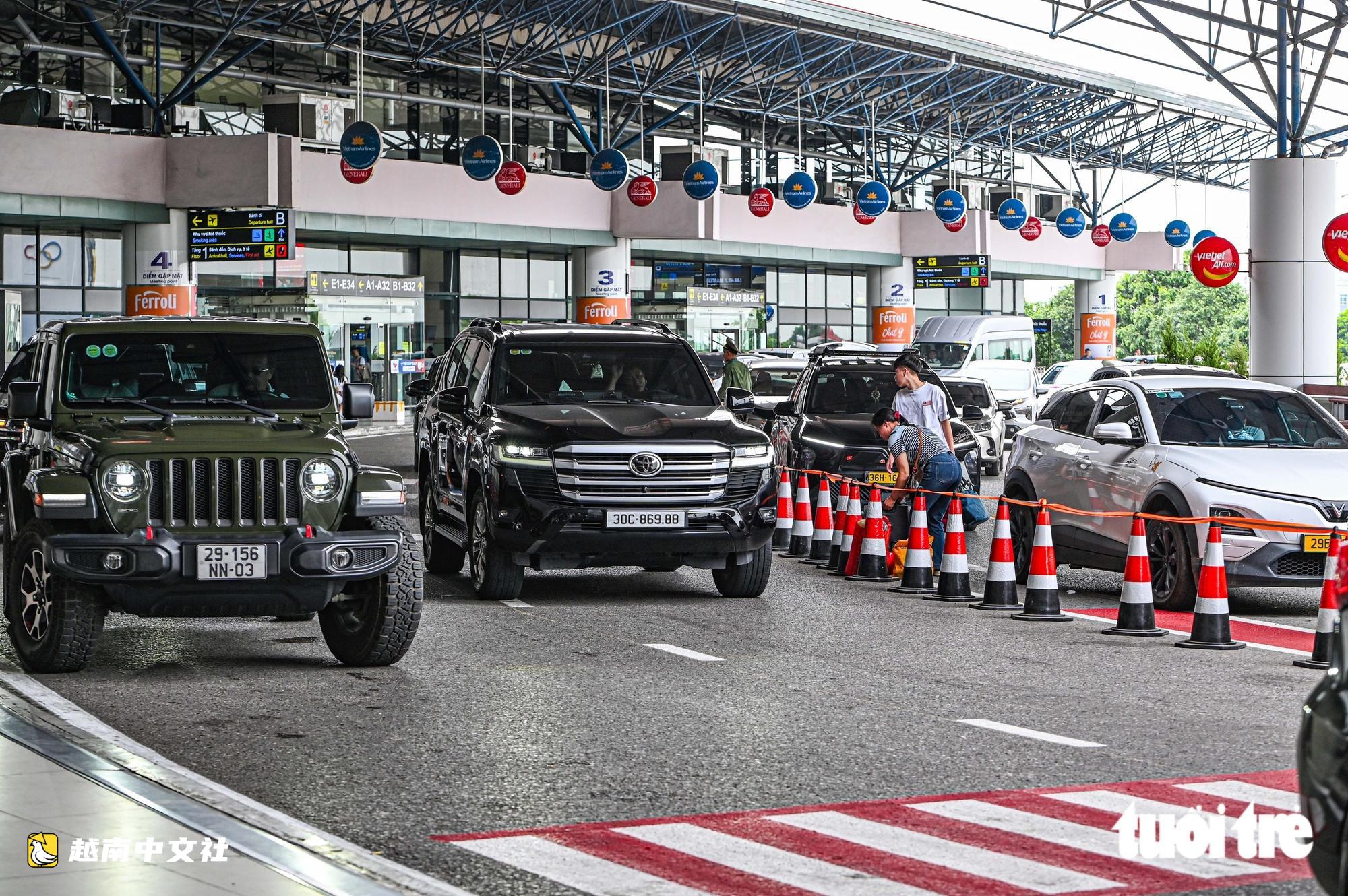 越南內排機場調整接客送客方案:道路通暢,網約車卻擔心...丟客