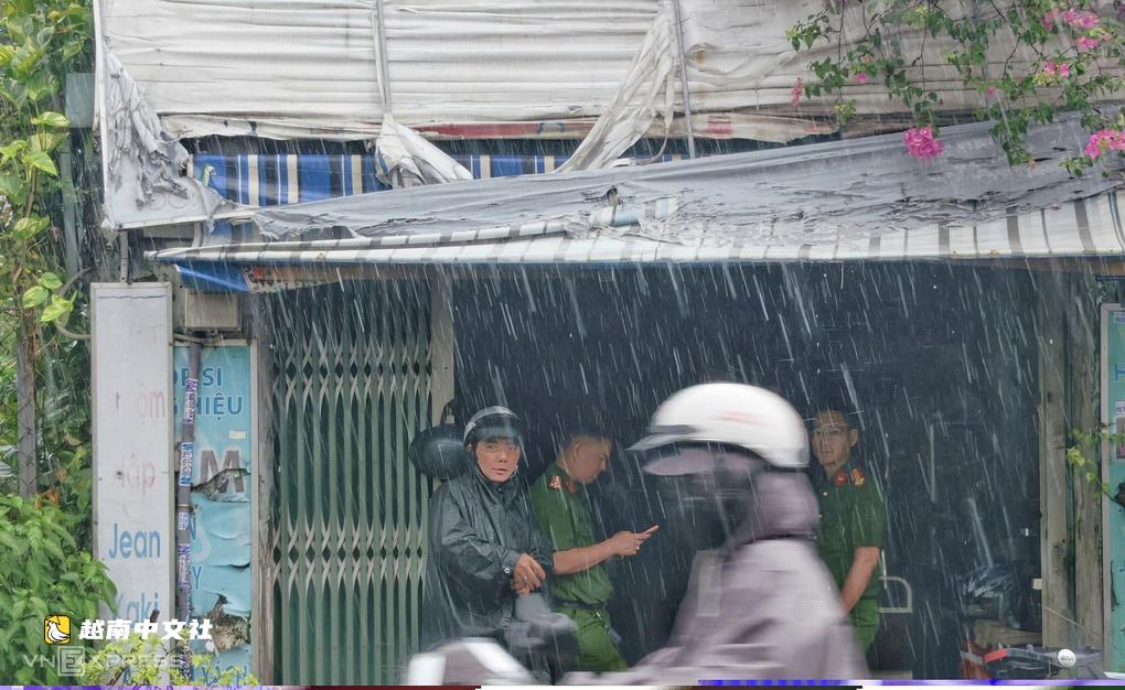 胡志明市房屋火災,父子身亡