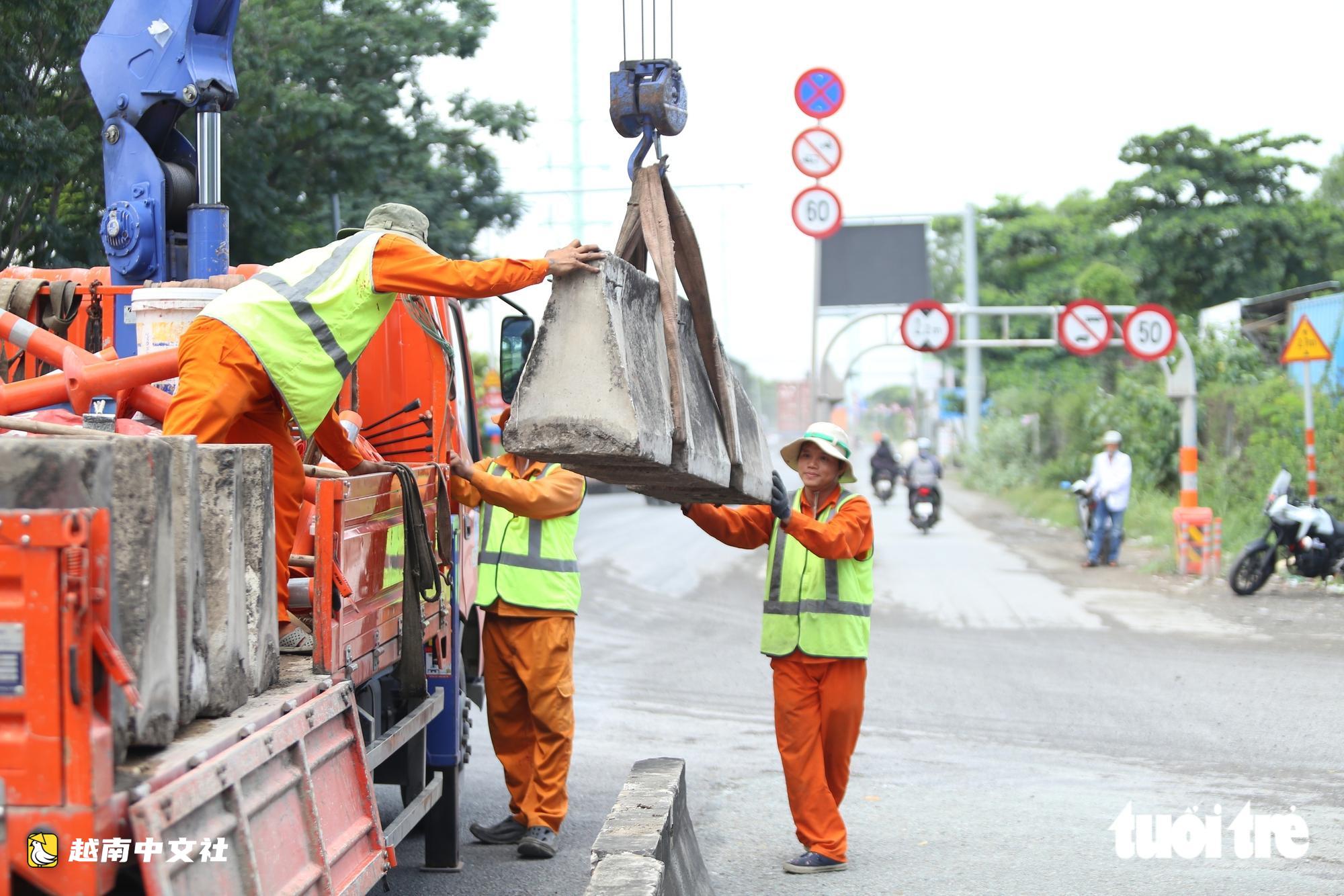 越南胡志明市關閉武志公路最大自發集裝箱停車場連接口