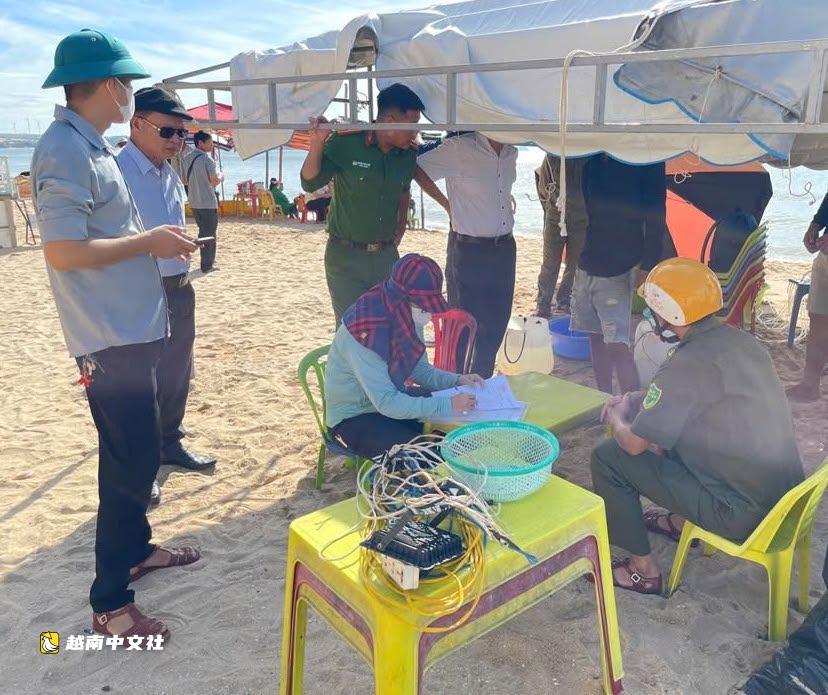 越南美奈國家旅遊區堅決取締帳篷、流動攤販，整治“醜陋”亂象