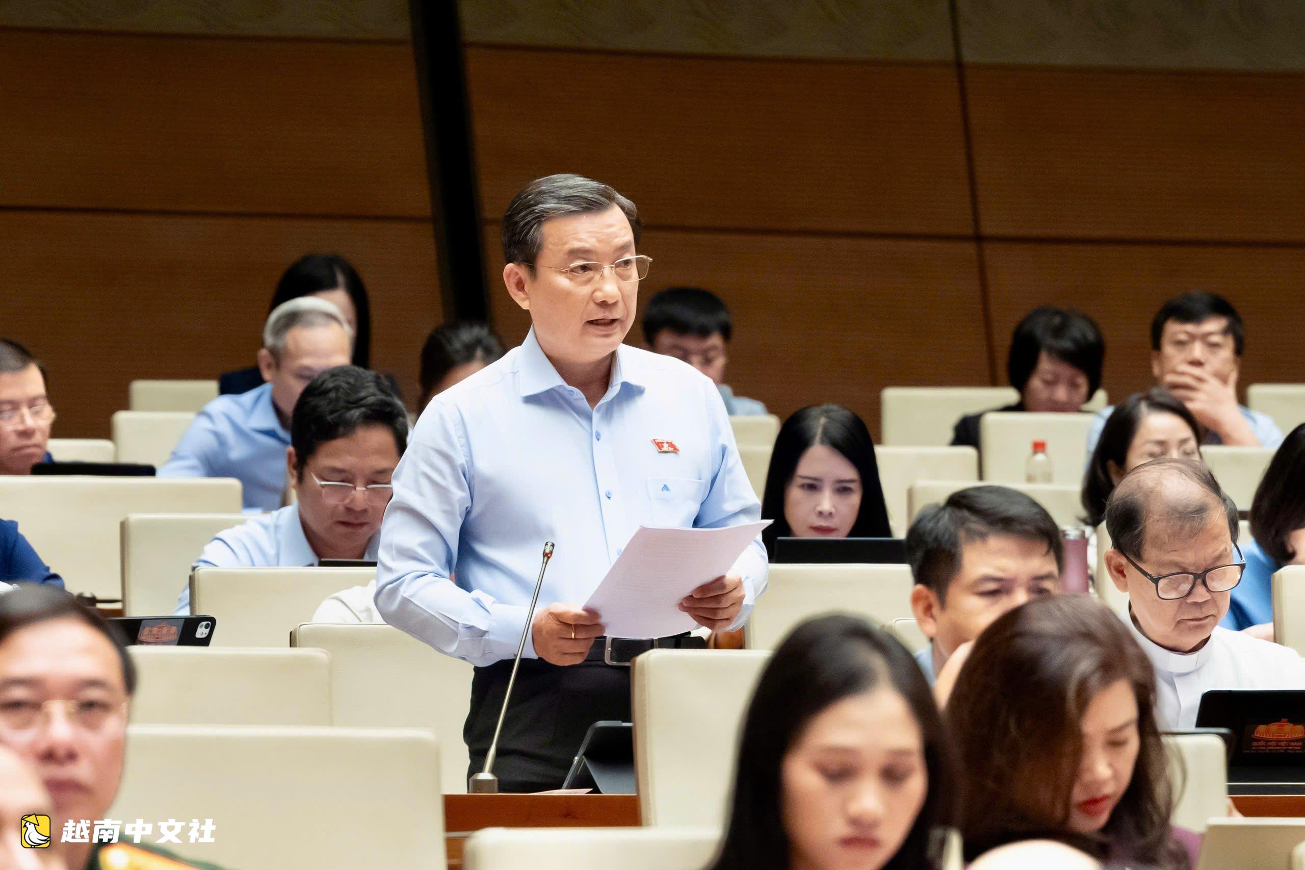越南國防部長潘文江:防止大規模毀滅性武器擴散法不阻礙民間活動