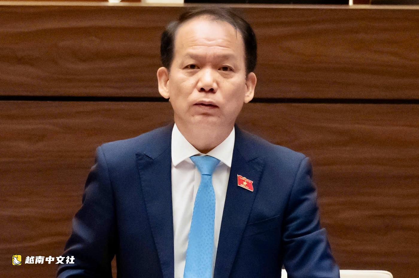 越南公安少將就基層調解員的選舉和指定展開辯論
