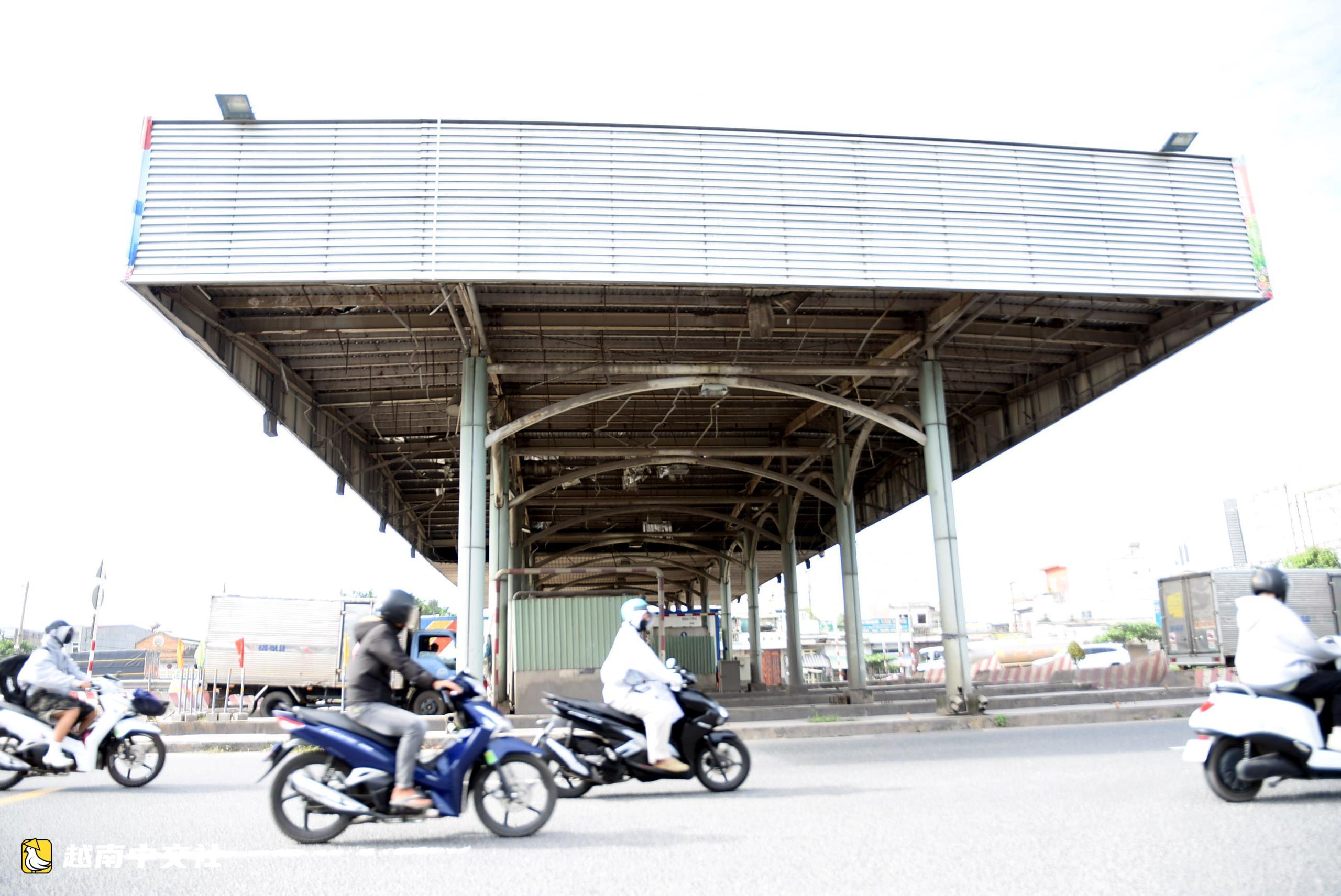 同奈大橋收費站開始拆除,胡志明市東部門戶