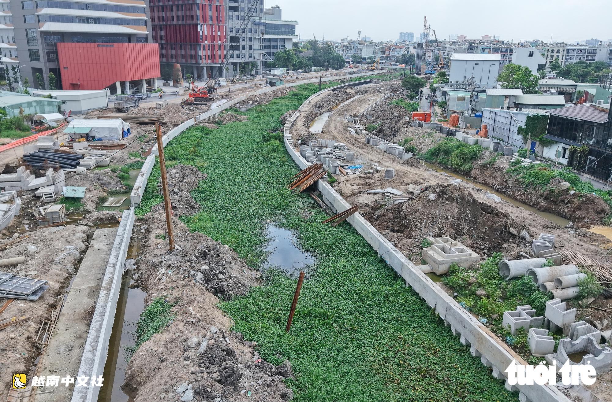 越南胡志明市川心運河:場地清空,各標段加速施工