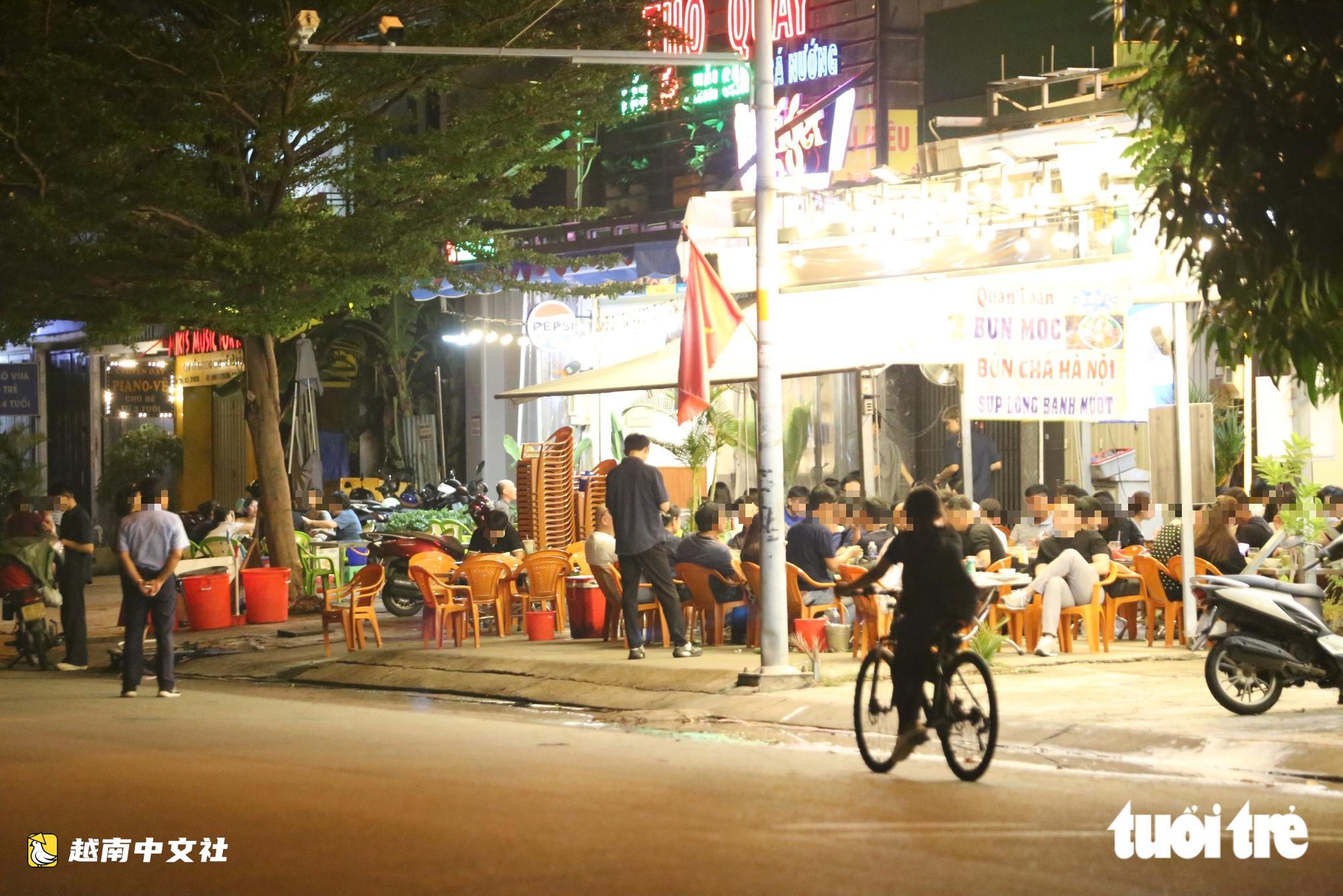 越南平徵坊:批准臨時體育場反冒出嘈雜啤酒店