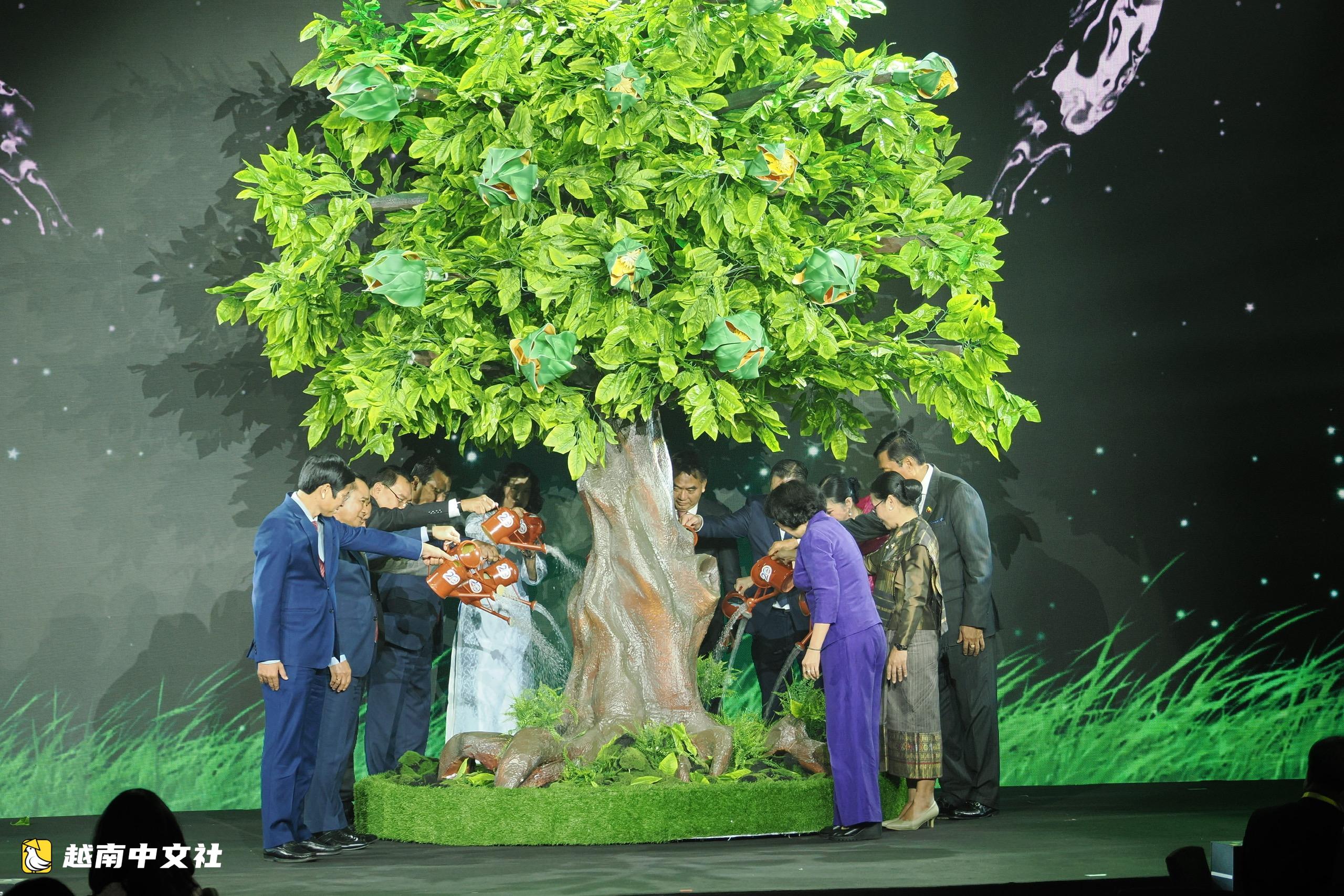 ITE HCMC 慶祝越南旅遊與國際連接20週年