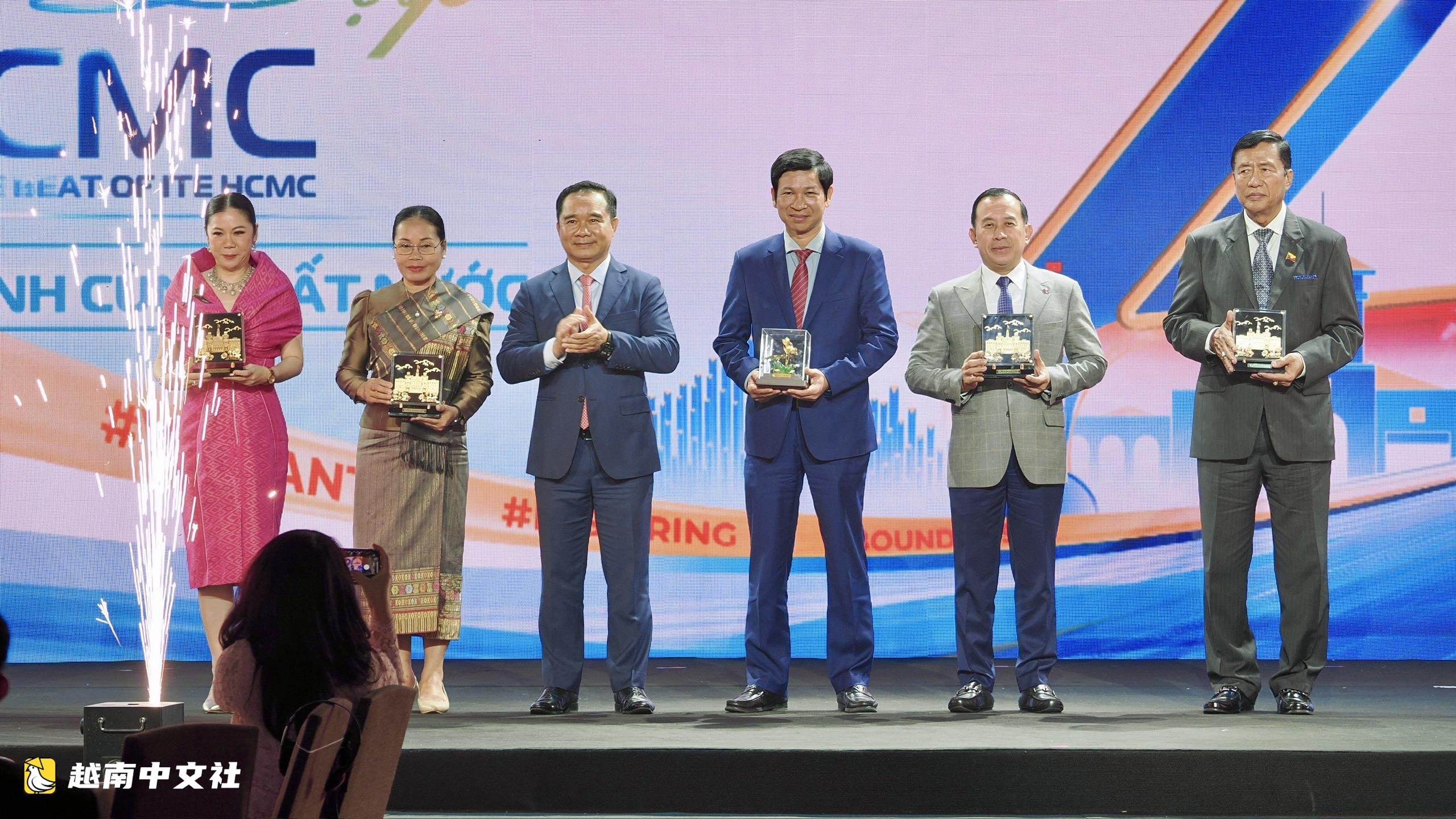 ITE HCMC 慶祝越南旅遊與國際連接20週年