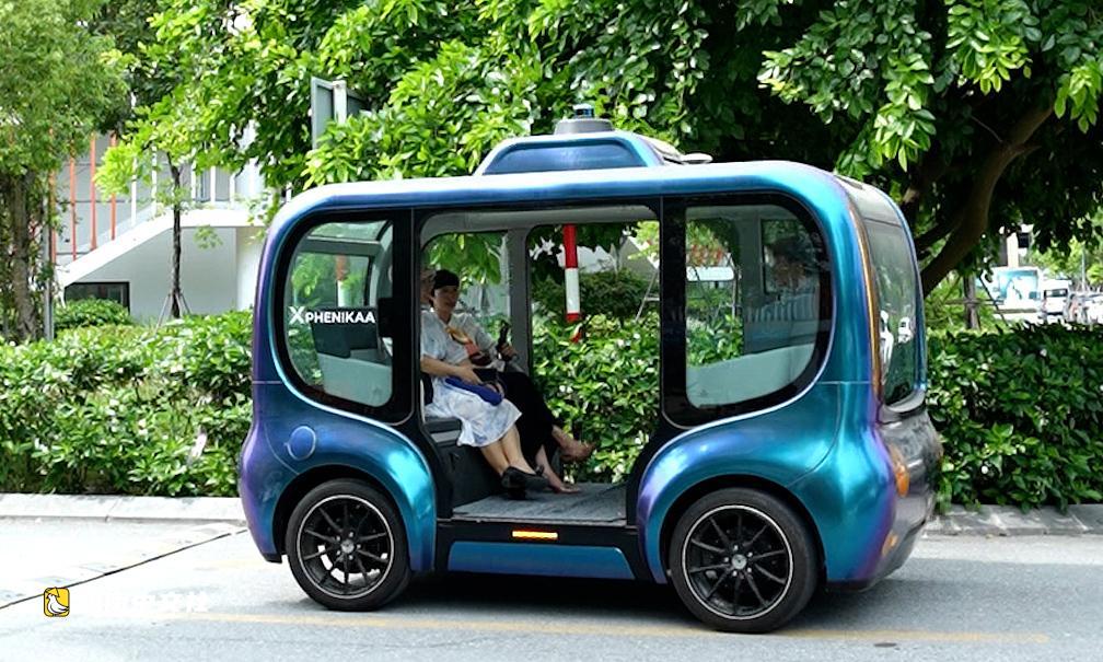 河內試點自動駕駛巴士和機器人出租車