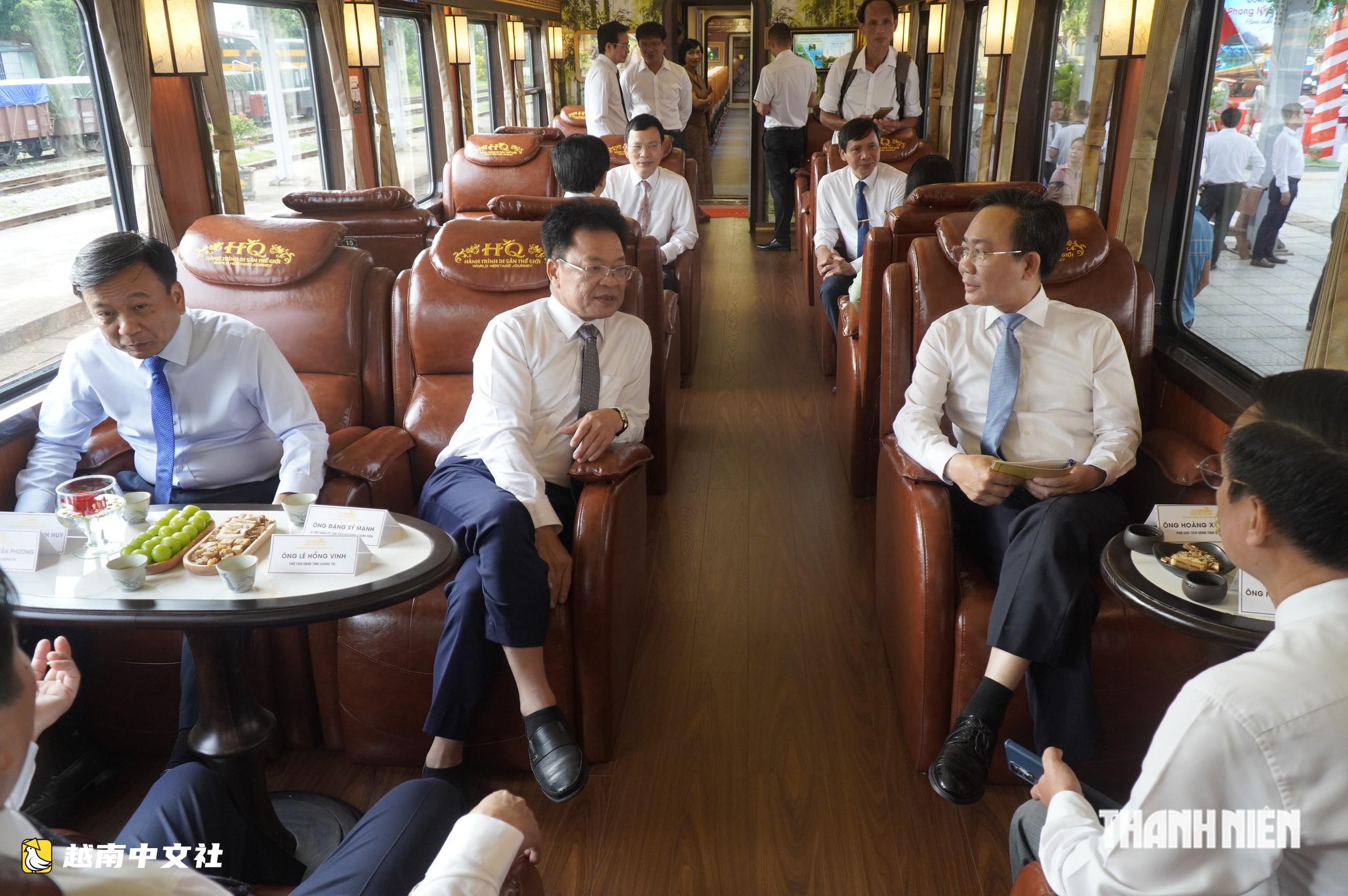 越南“風芽—順化古都”遺產列車正式開行