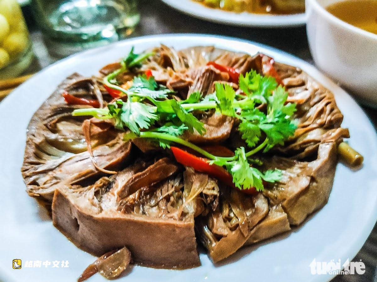 三百餘年古寺中的順化風味齋飯