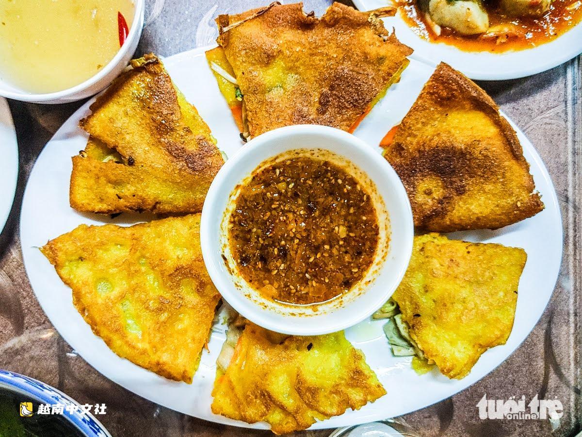 三百餘年古寺中的順化風味齋飯