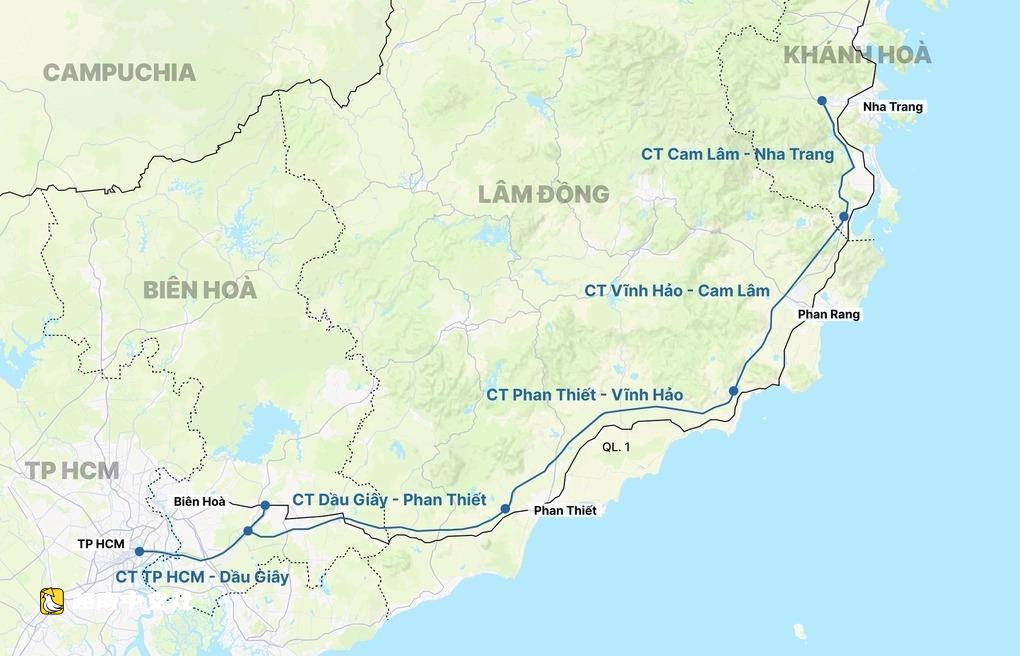 越南潘切-油間高速公路7車連環相撞
