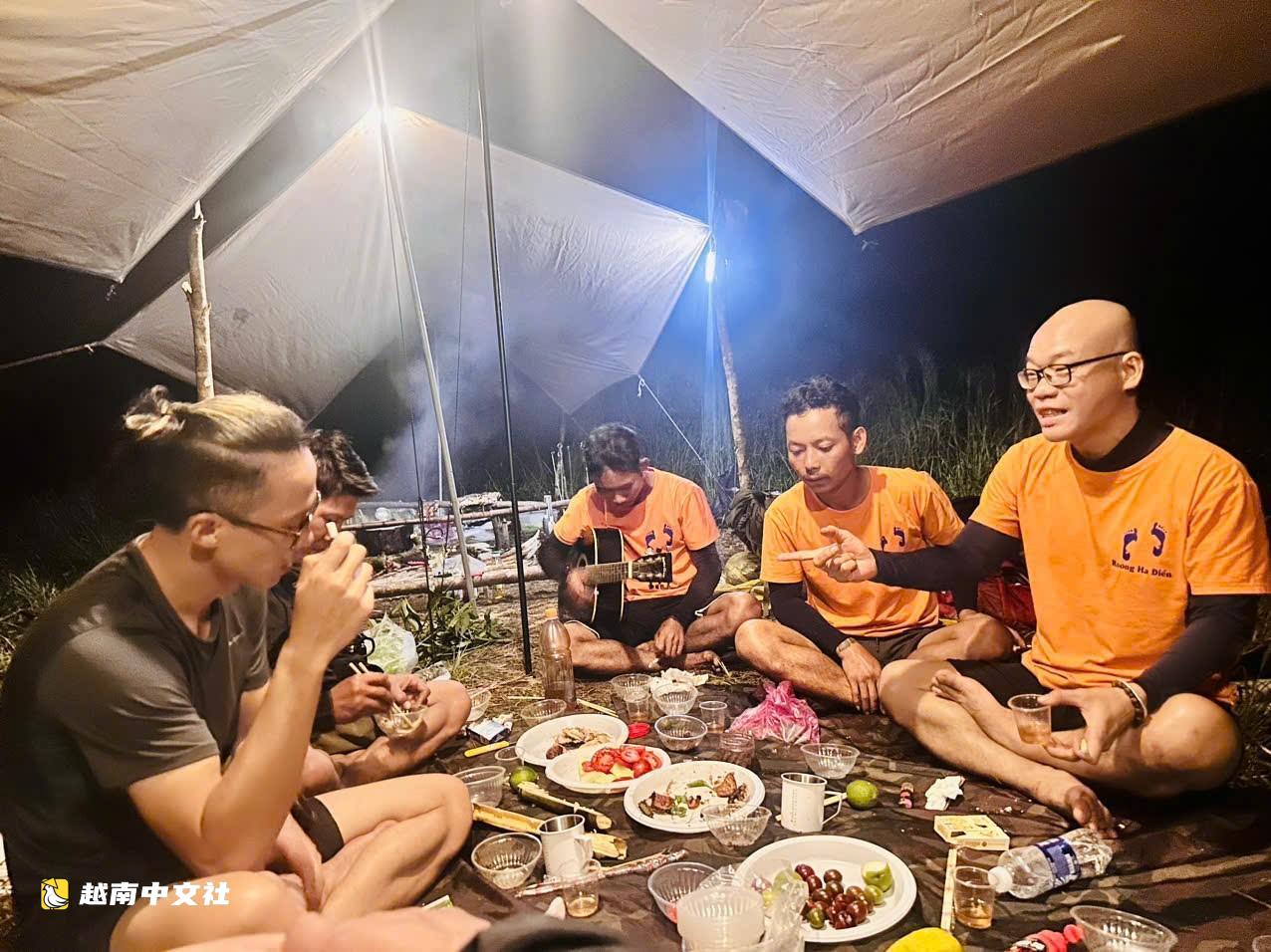 越南背包旅行、露營或上山涉水,有趣但必須保護自己