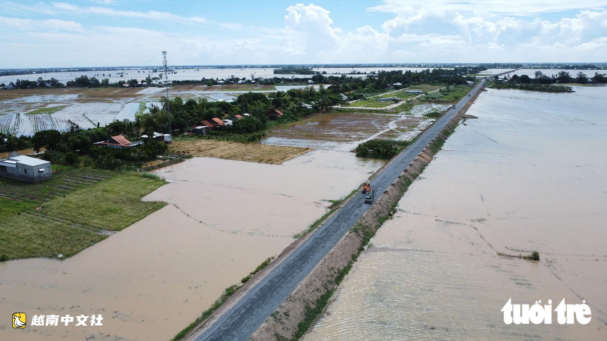 越南同塔省兩條高速公路9·2國慶假期持續施工