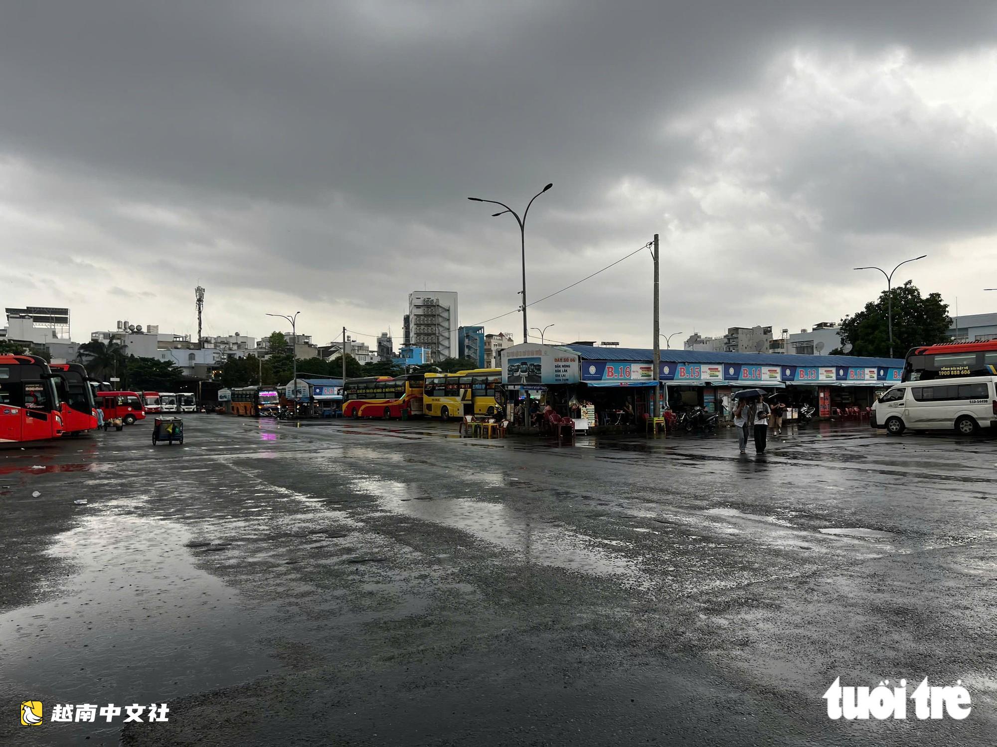越南9·2假期返程:胡志明市-隆城高速仍堵車,提前回城也難避擁堵