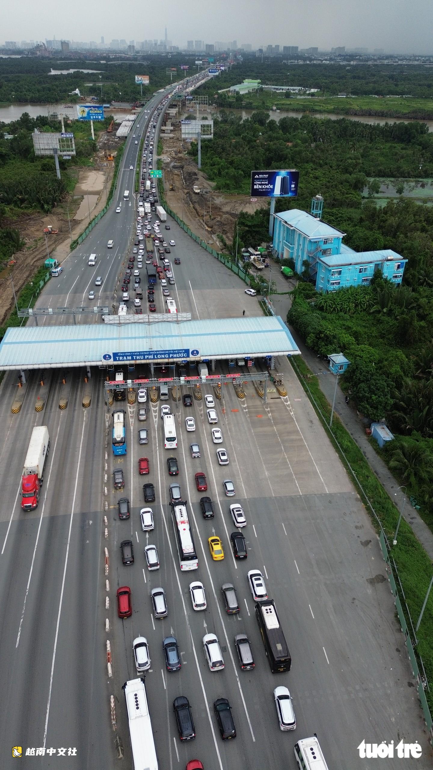越南9·2假期返程:胡志明市-隆城高速仍堵車,提前回城也難避擁堵