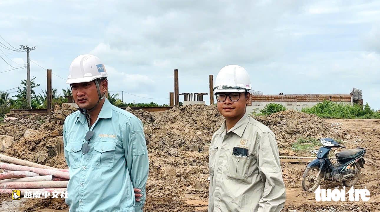 越南美安-高嶺高速公路工地上的特別國慶假期
