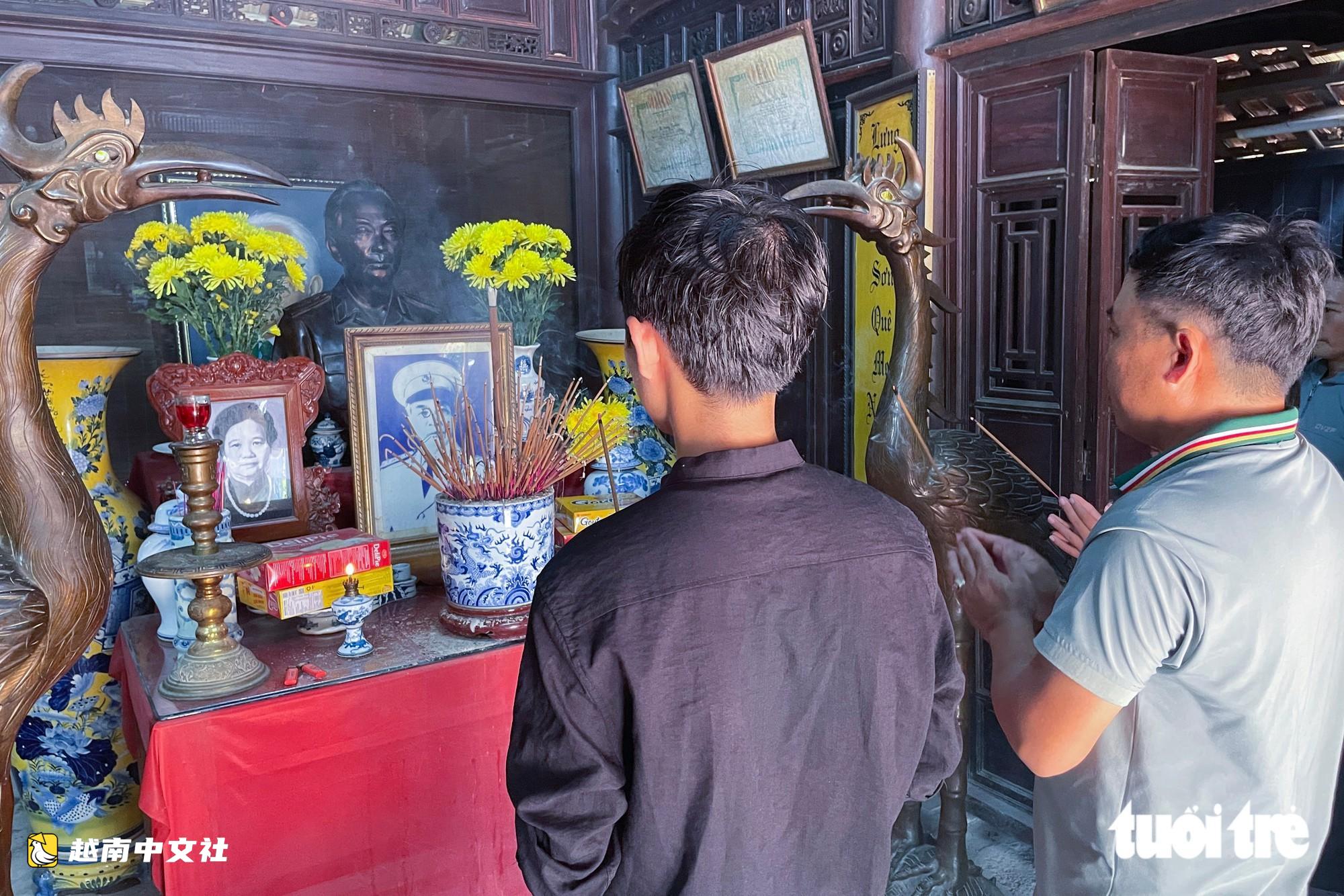 越南獨立節,人潮絡繹不絕參觀武元甲大將紀念屋