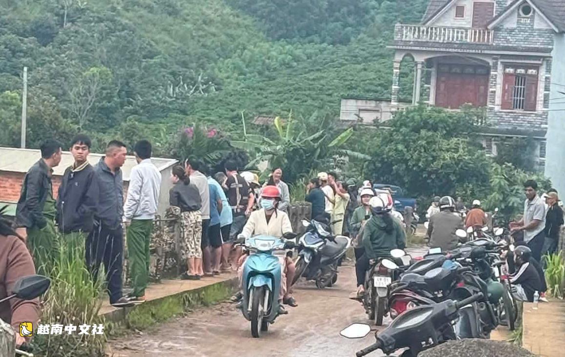 越南林同省搜救墜入達當河的女學生