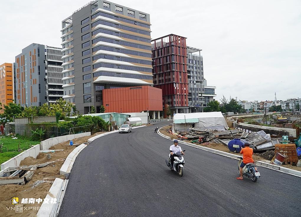 越南胡志明市川心運河沿岸首段道路通車