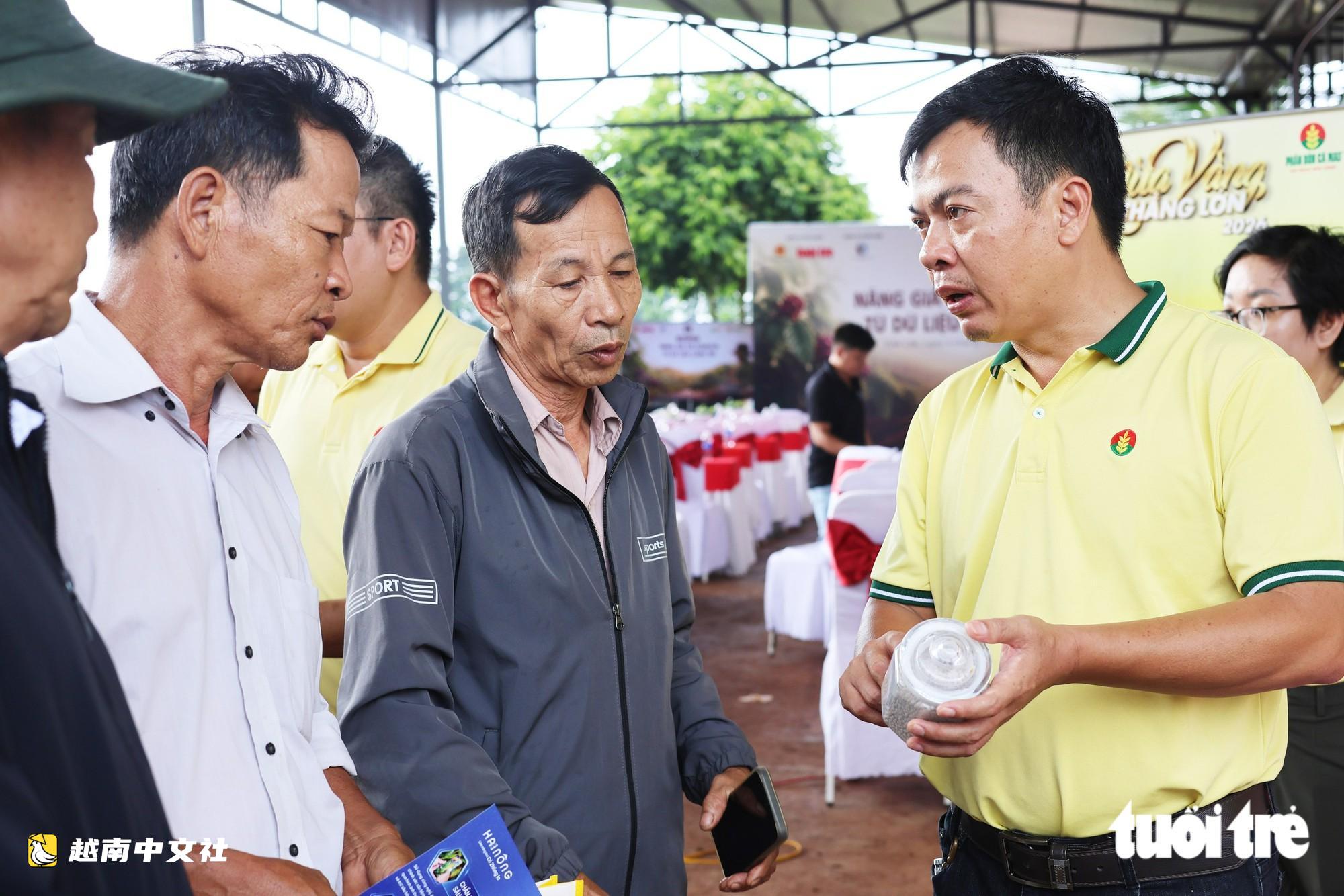 越南多樂省農民踴躍參加“以耕種數據提升羅布斯塔咖啡價值”研討會
