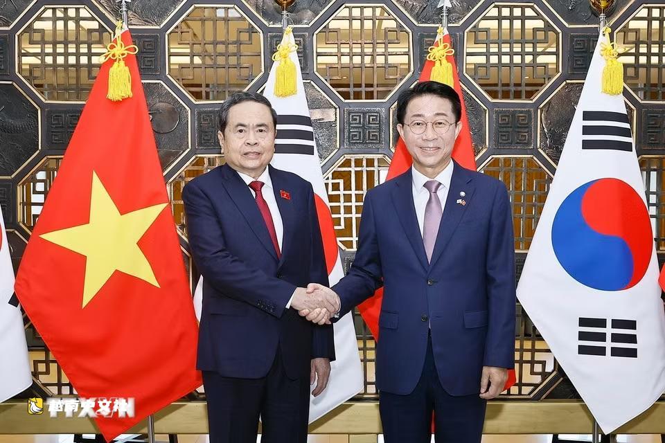 推動韓國企業在越南投資半導體和AI數據中心