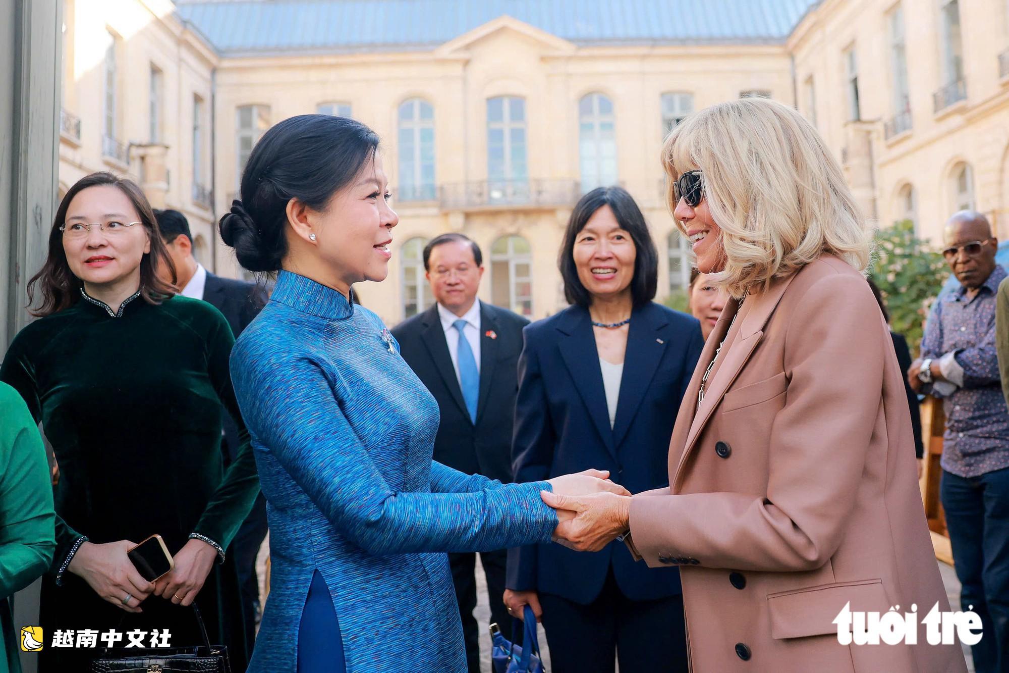 越南與法國元首夫人參觀法國國立高等美術學院