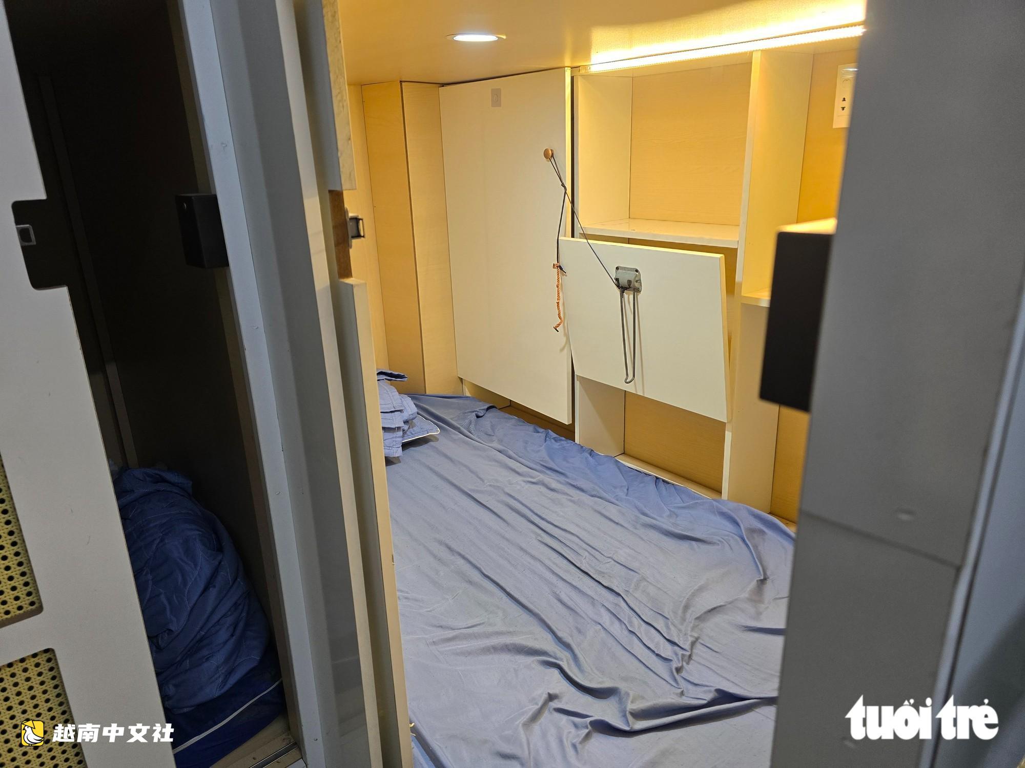 越南胡志明市‘睡眠艙’激增:若發生火災,裡面的人如何逃生?