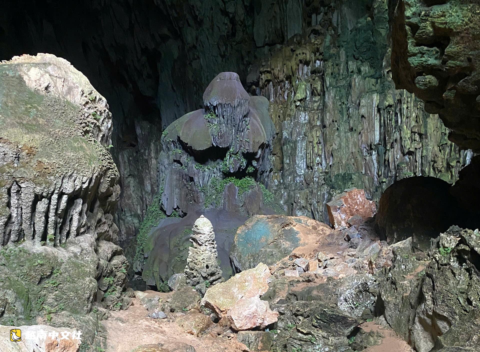 越南布盧昂因落石危險暫停蝙蝠洞參觀