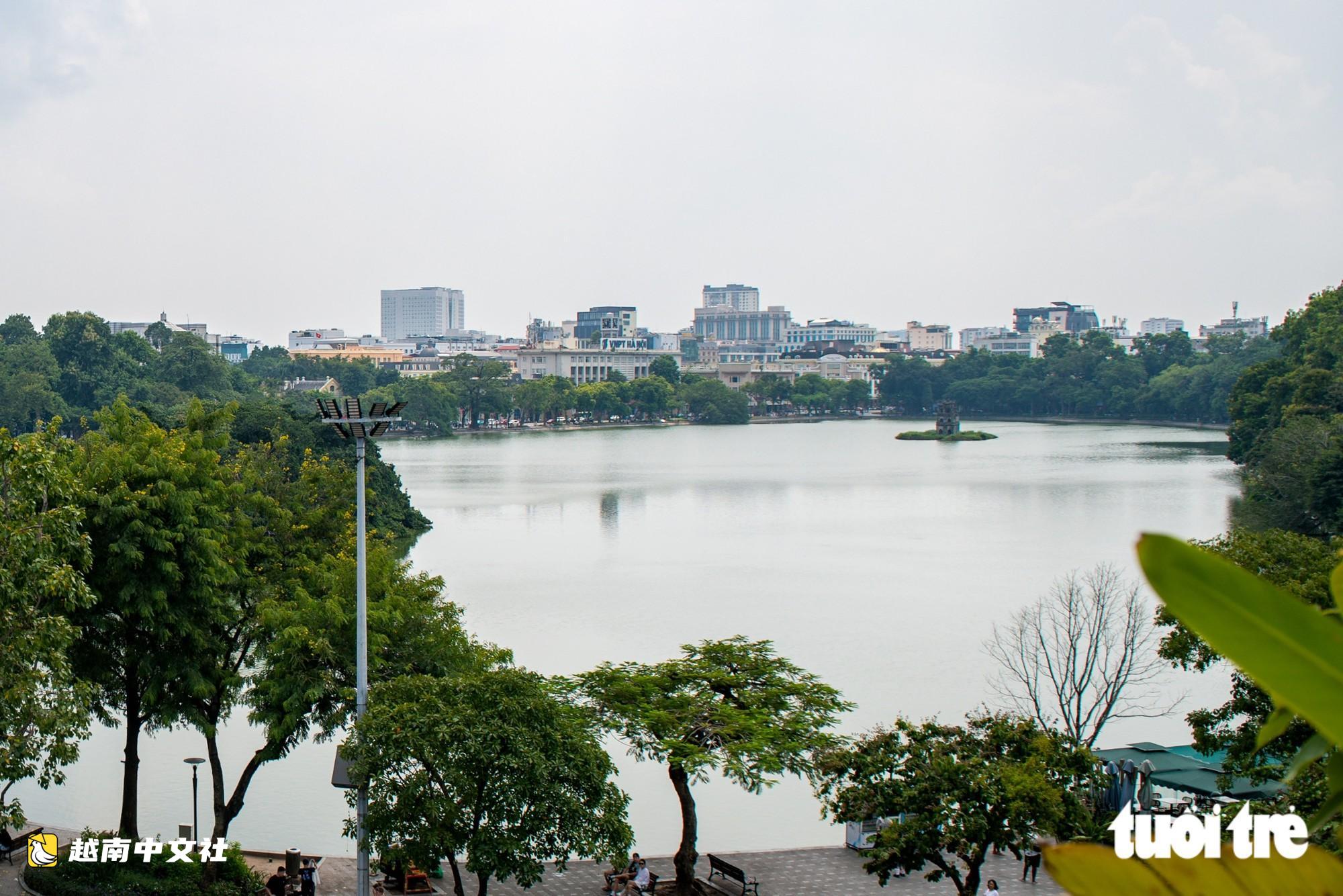 越南還劍湖該建什麼樣的新建築?
