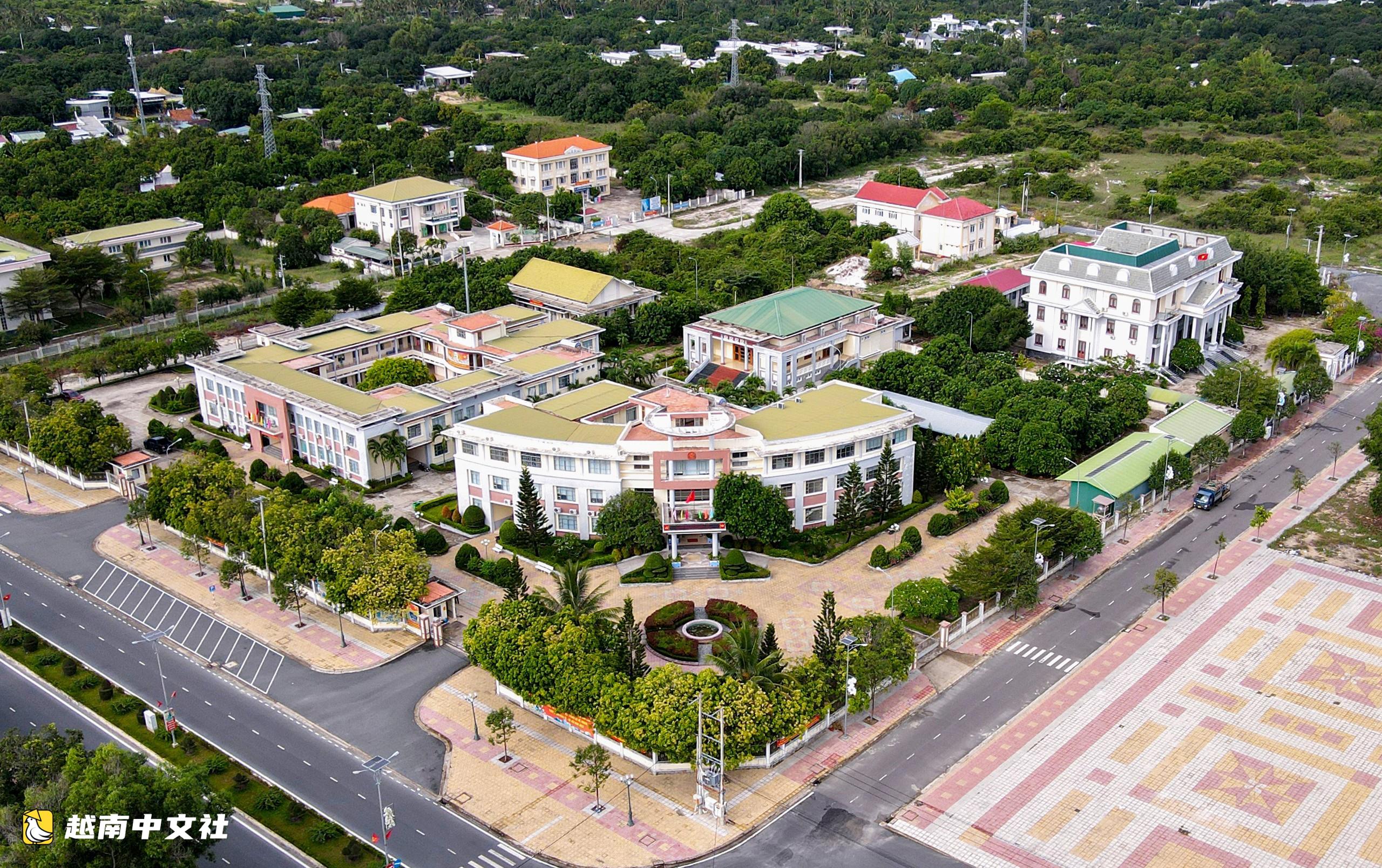 越南慶和省:讓民眾抱怨土地相關手續辦理緩慢的幹部將被清退
