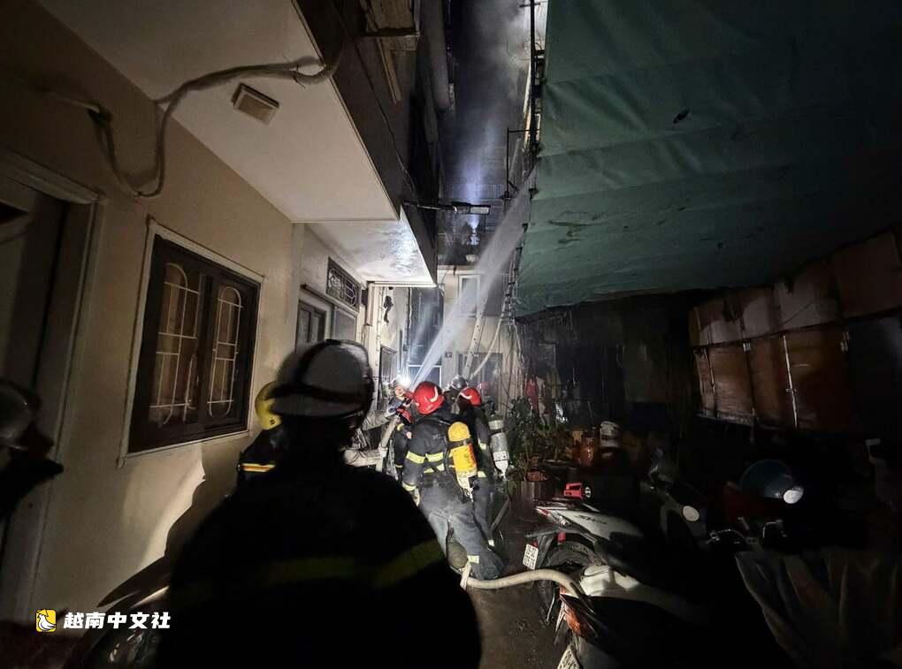 越南河內房屋起火,5人死亡