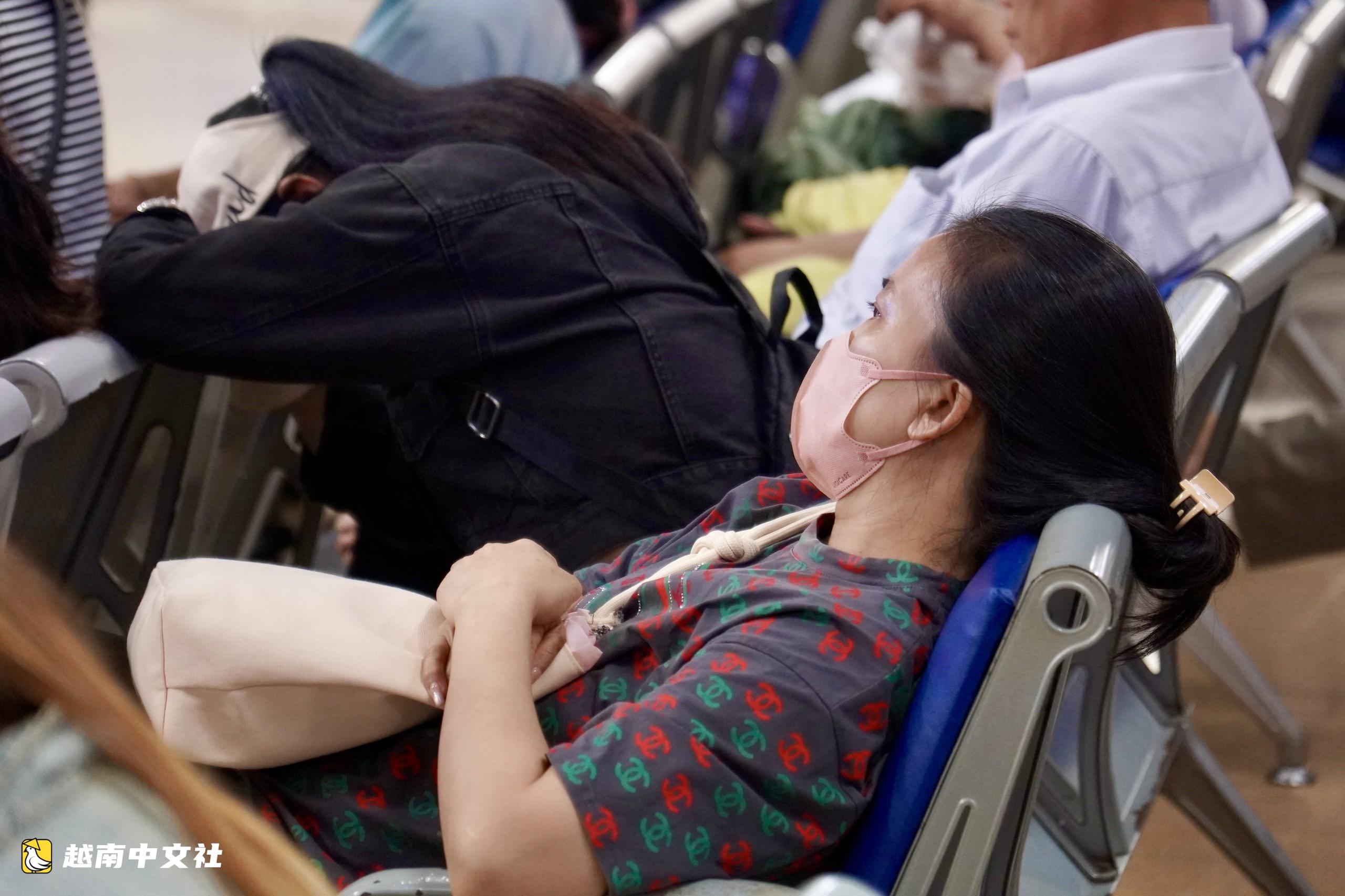 為何“人海”仍不斷湧向越南胡志明市的大水鑊、腫瘤、醫藥大學等醫院?