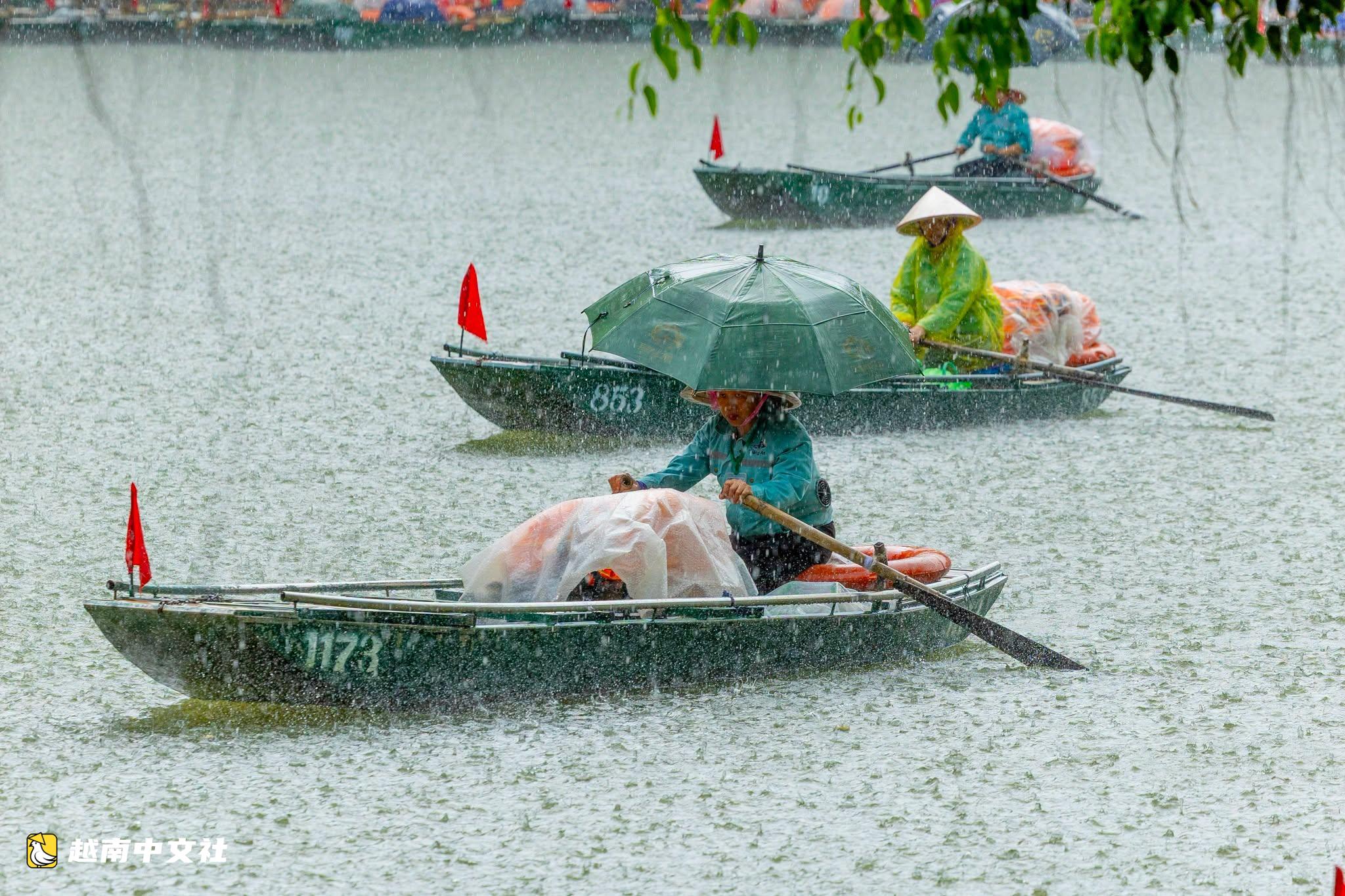 越南寧平省多個旅遊景點因暴雨暫停接待遊客