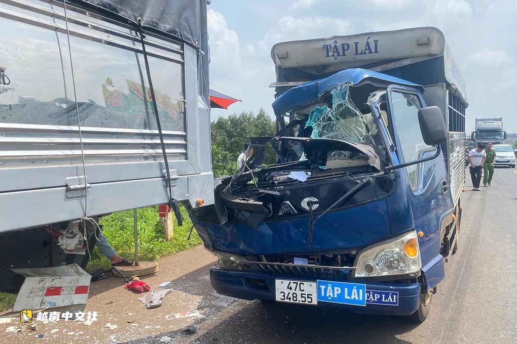 越南一駕校學員駕車肇事致一名教師死亡