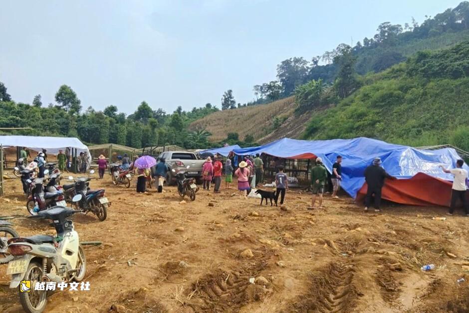 越南林同一山丘出現裂縫,數十戶居民被迫疏散