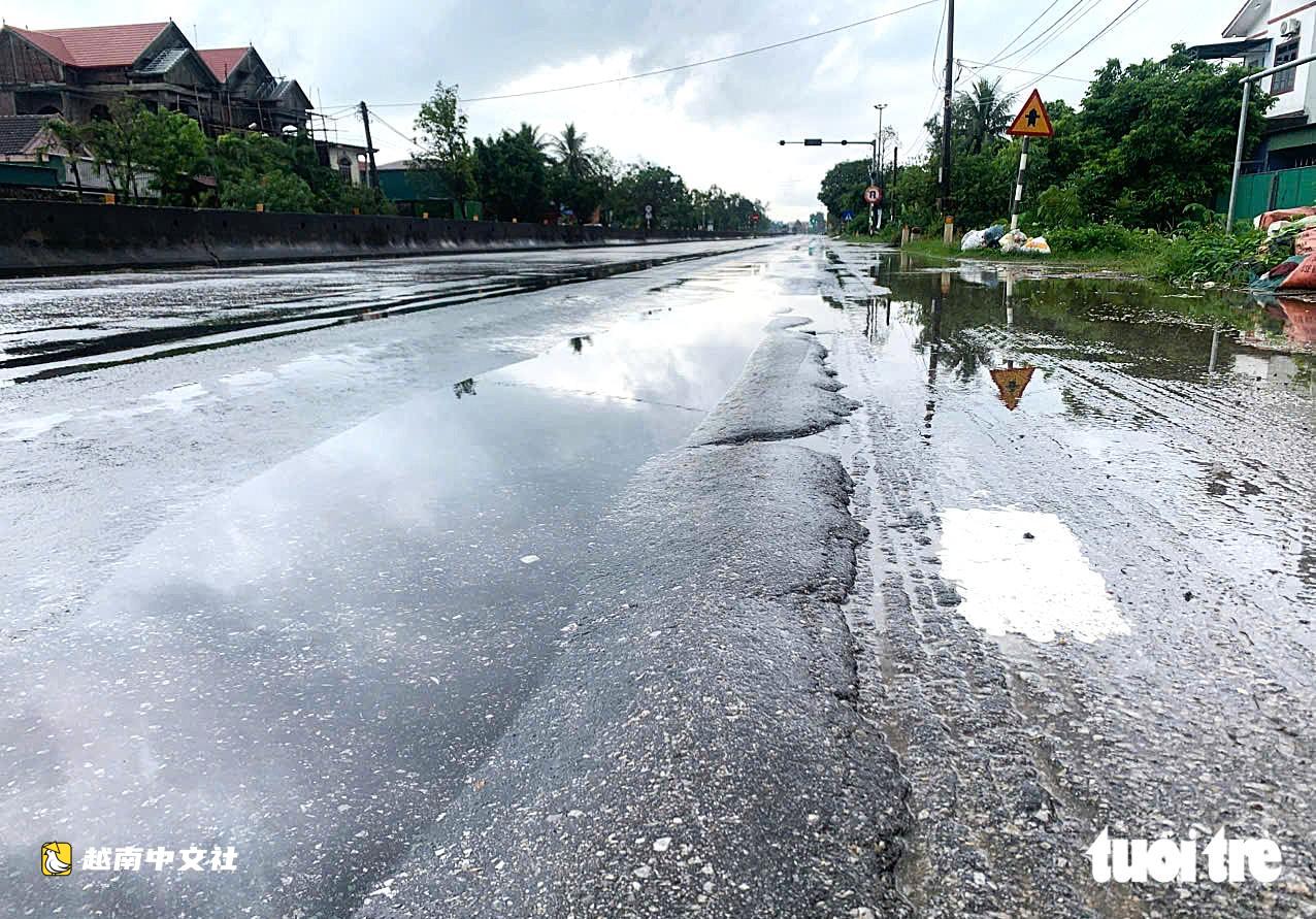 越南1號國道破敗不堪現場,公路局要求Cienco4緊急修復