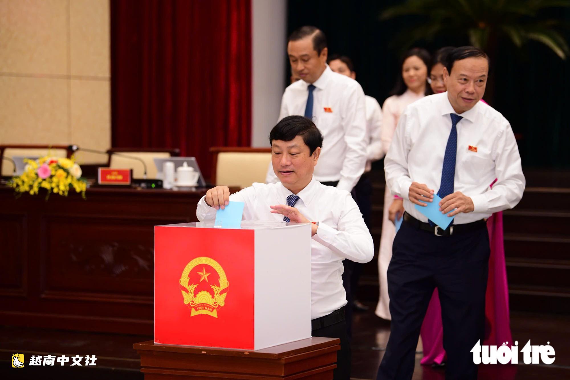 胡志明市推薦張明輝武出任市人民委員會副主席