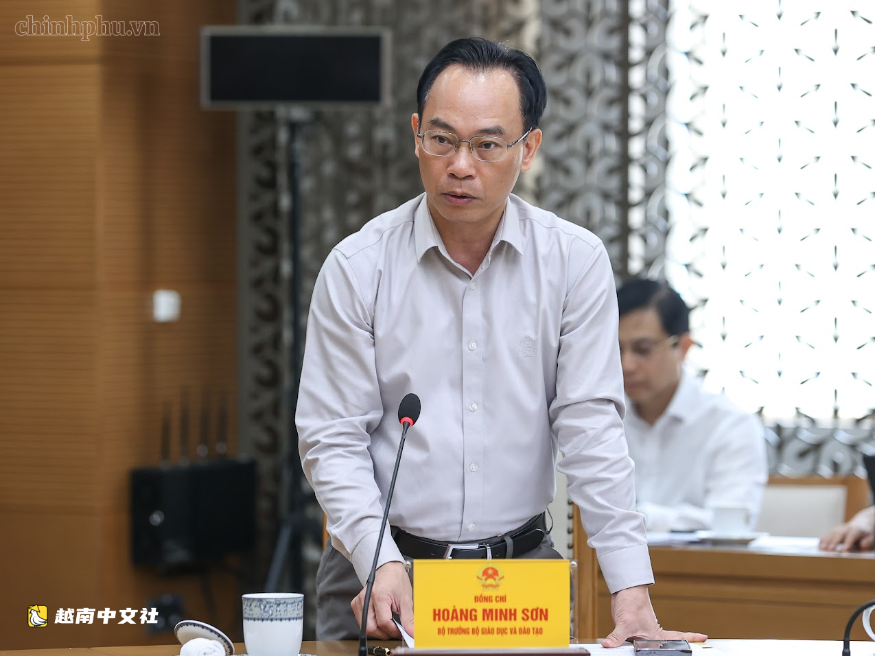 越南總理:檢討導致教科書短缺的責任,不能只依賴教育出版社