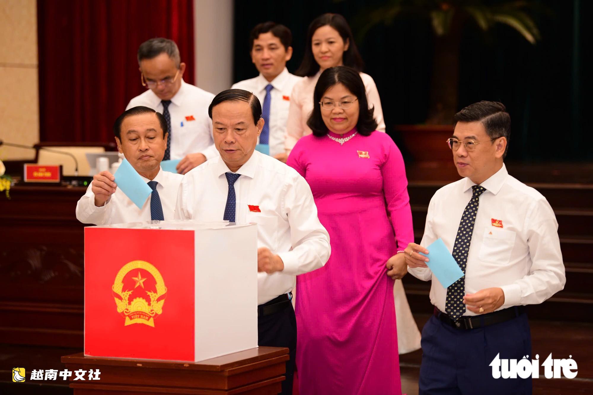 胡志明市推薦張明輝武出任市人民委員會副主席