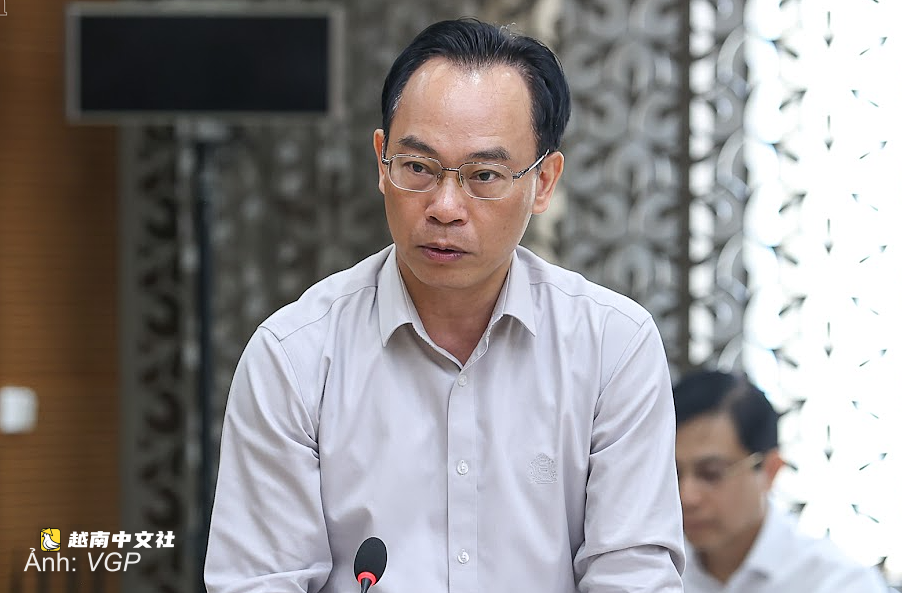 越南總理:嚴肅處理導致教科書短缺的個人