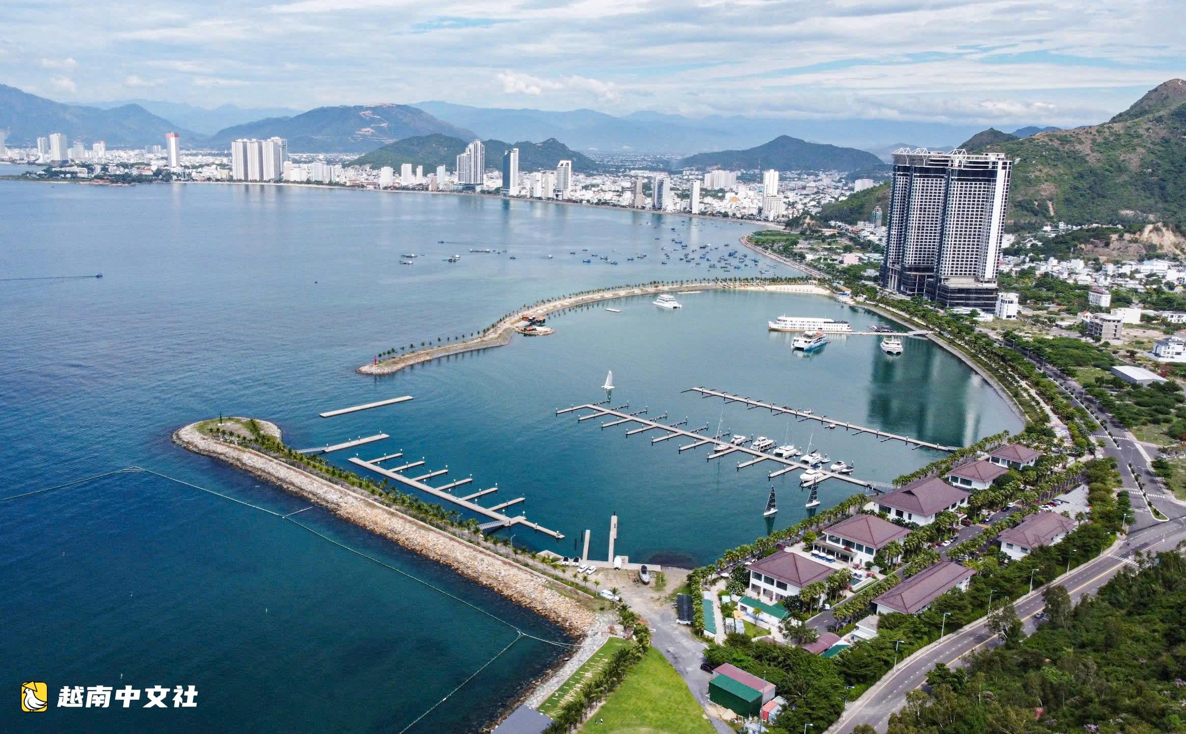 越南慶和省130多個長期困難、停滯的項目如何解困?