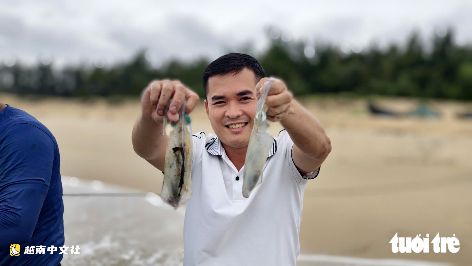越南趕魷是什麼,漁民一天竟能賺上百萬?
