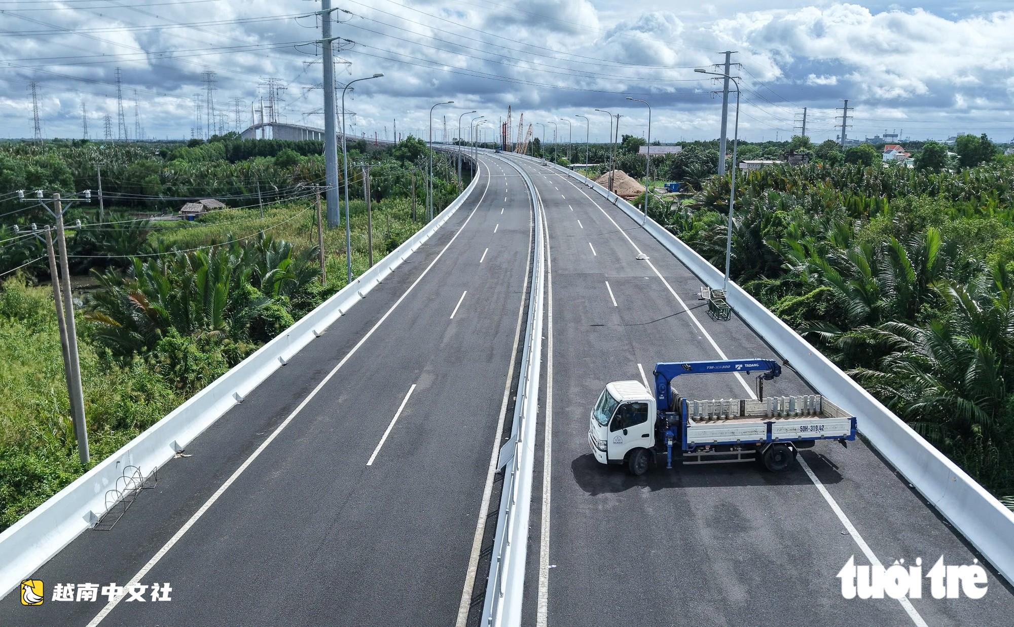 越南福慶橋開始試載,邊瀝-隆城高速公路準備通車